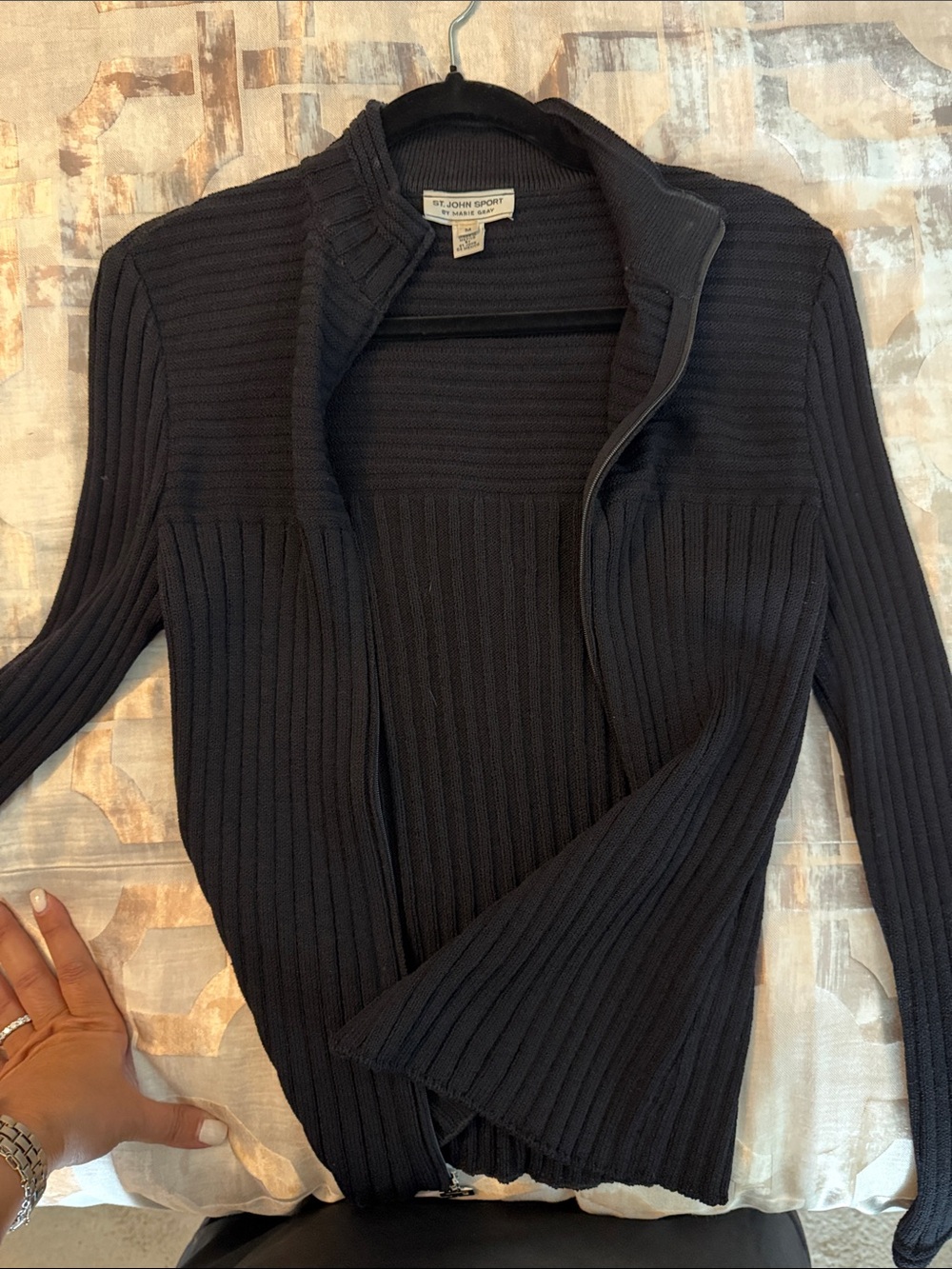 St. John Sport by Marie Gray Women's Black Zip-Up Sweater